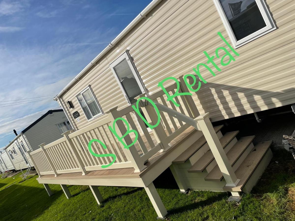 Summer Breeze Deluxe Caravan Rental Saint Osyth ภายนอก รูปภาพ